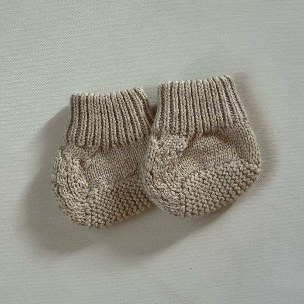 Oeuf baby cableknit wool booties 0-6m